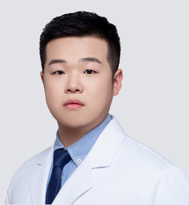 仲崇阳丨执业医师